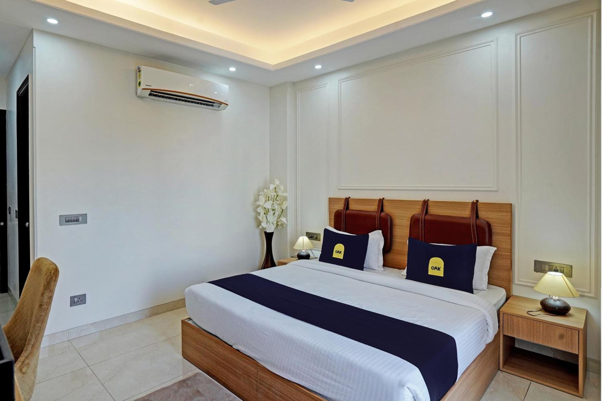 Hotel O Parkinn Gurgaon Buitenkant foto