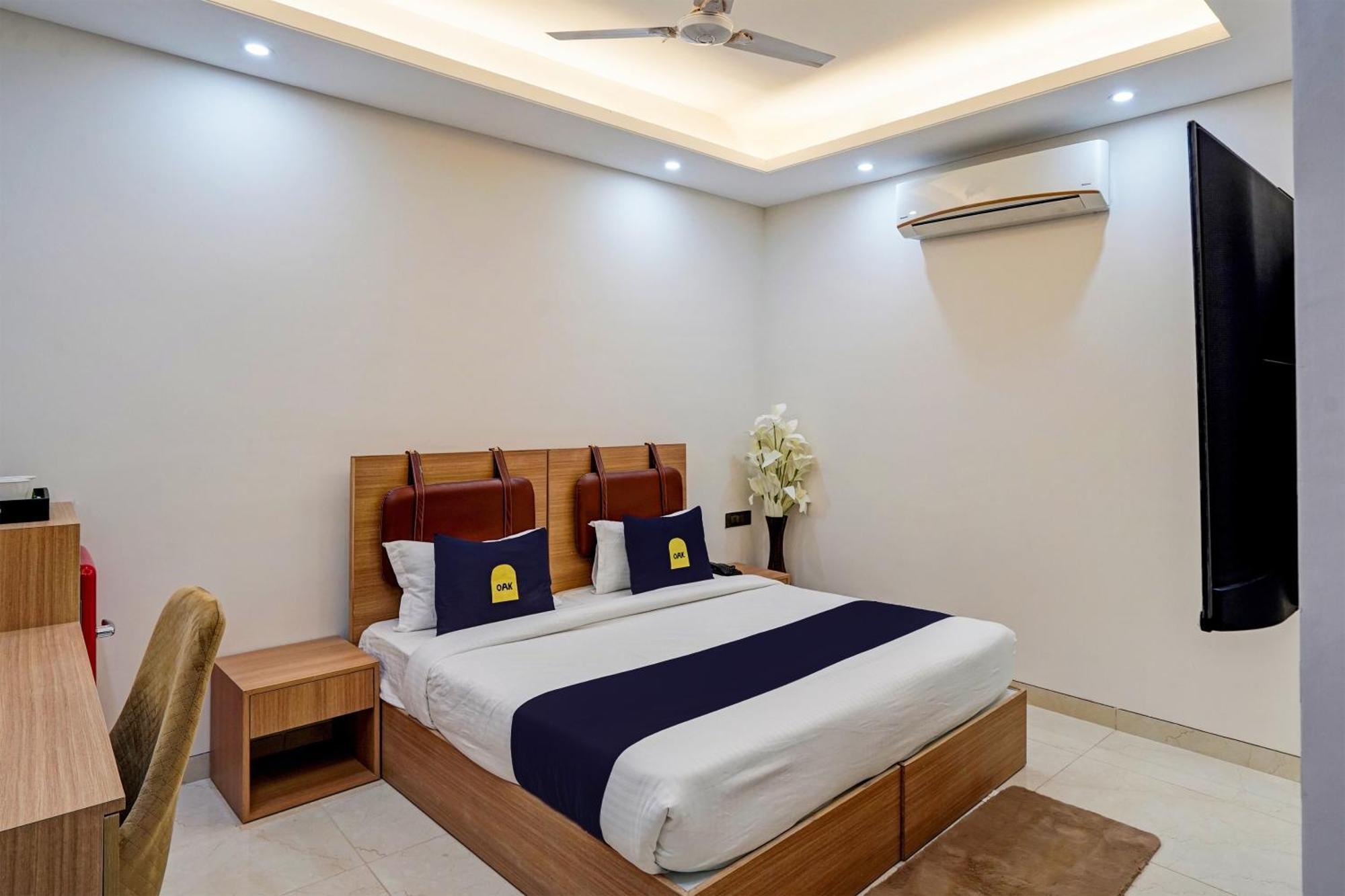Hotel O Parkinn Gurgaon Buitenkant foto